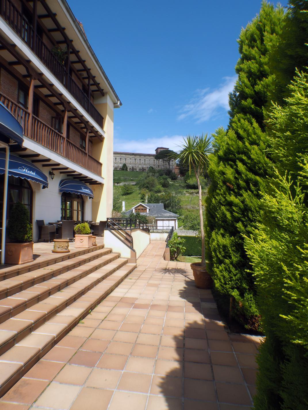 Hotel Comillas Exteriör bild