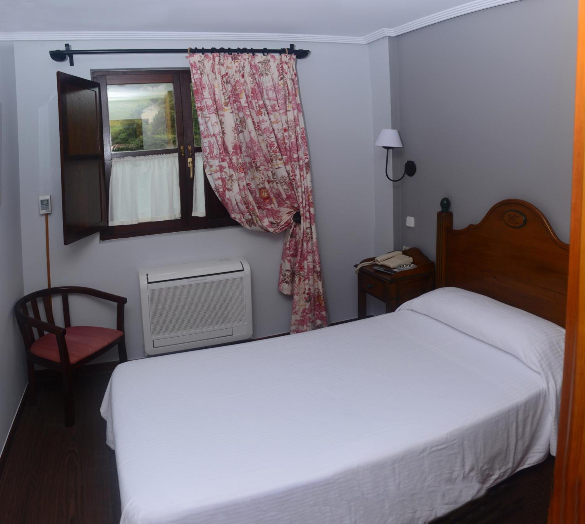 Hotel Comillas Exteriör bild
